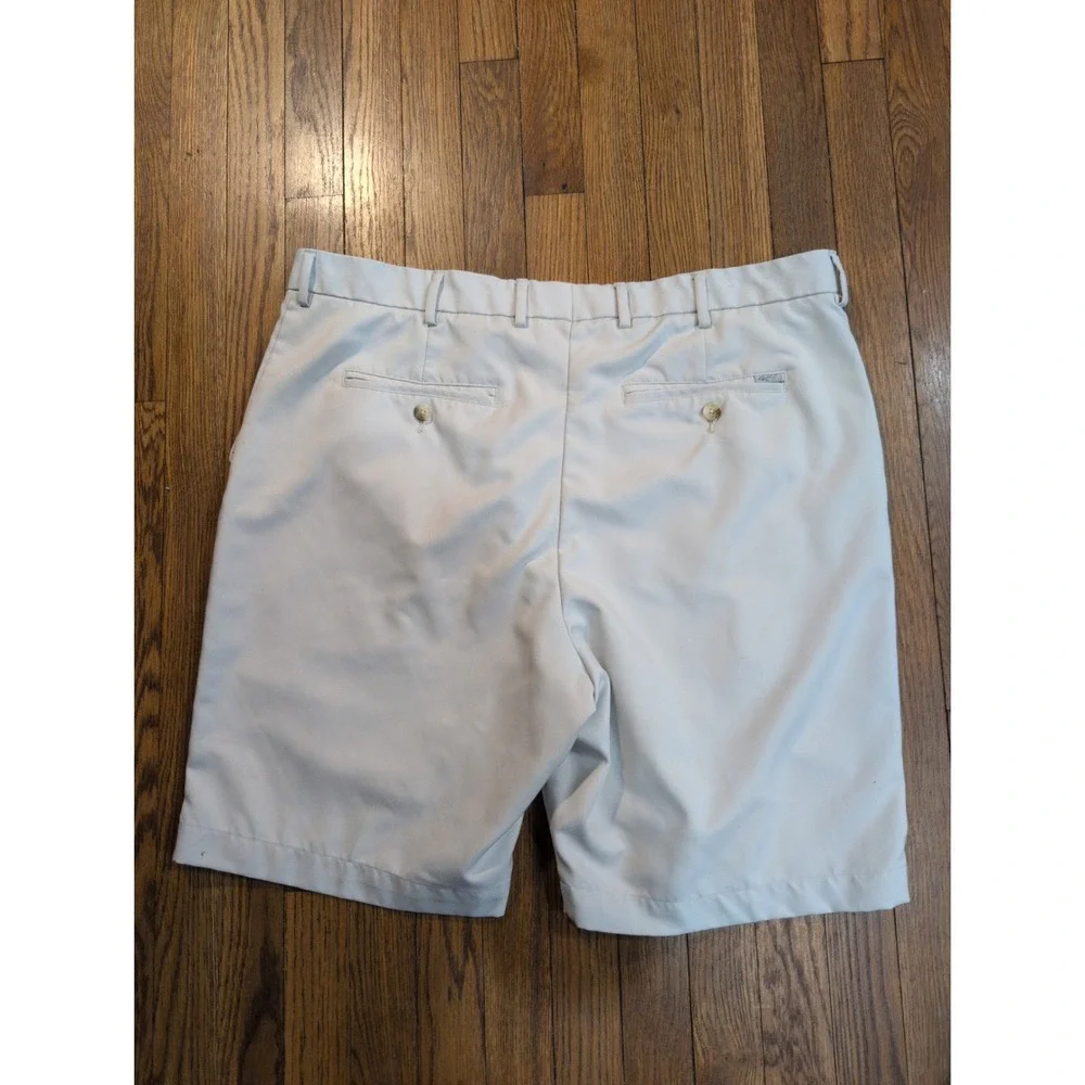 Greg Norman Mens Khaki Beige Performance Chino‎ Golf Bermuda Shorts Size 40
